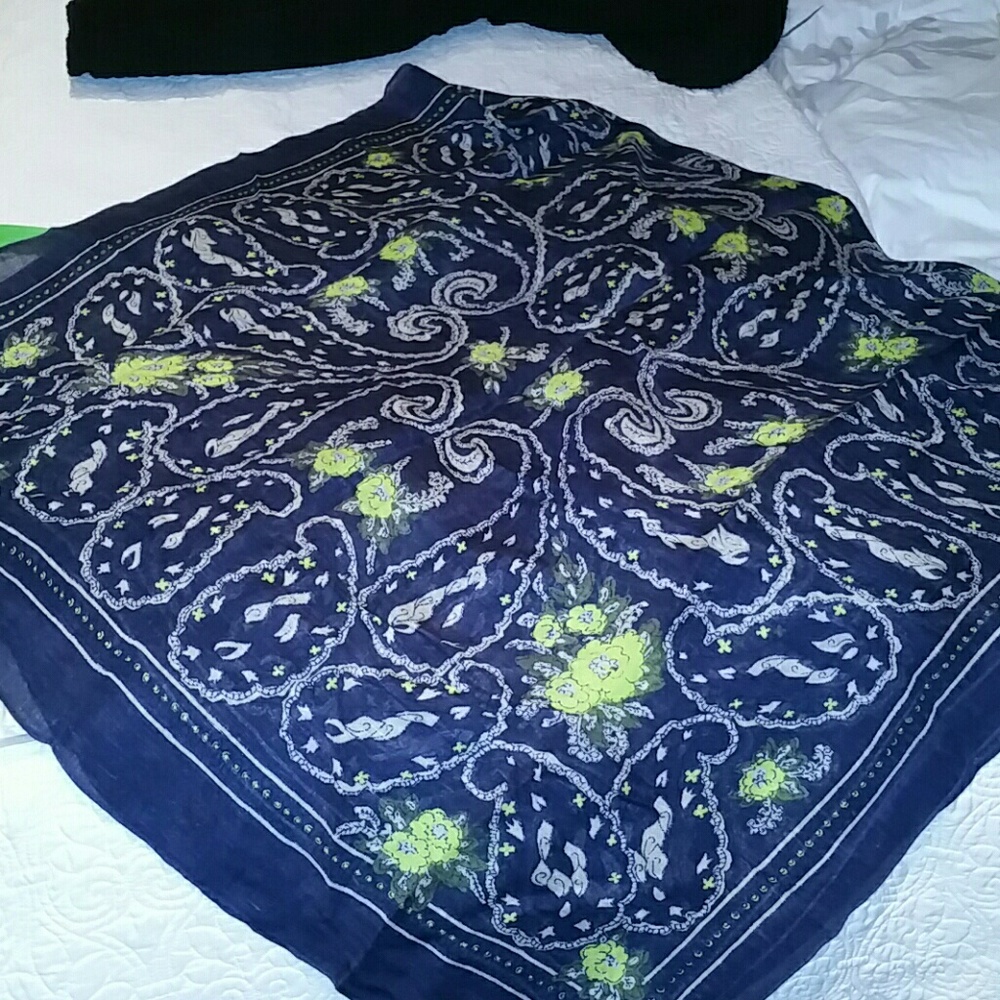 NWOT Theodore & Callum Large Wrap Scarf BONUS